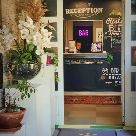 Sud Restaurant Ξενοδοχείο 2*