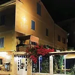 Sud Restaurant