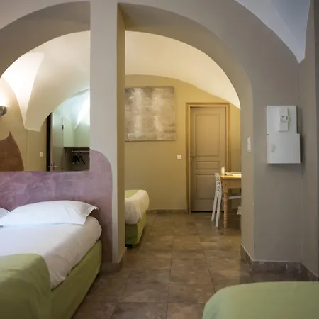 Sud Restaurant 2* باستيا