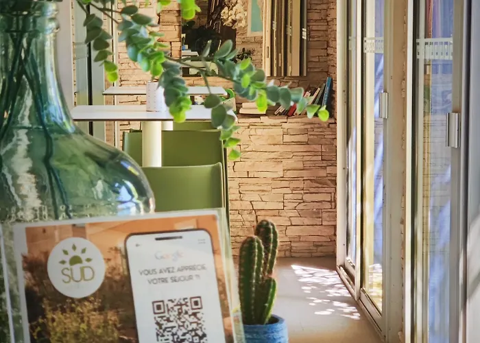 Sud Restaurant Hotel 2*